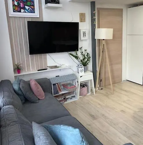 Apartmet N&n דירה