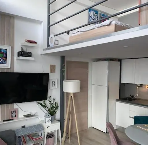 Apartmet N&n דירה זאדאר